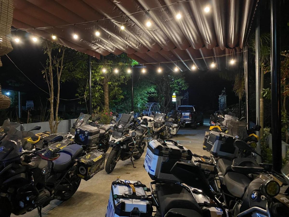 The Hill Villas Phong Nha Bagian luar foto
