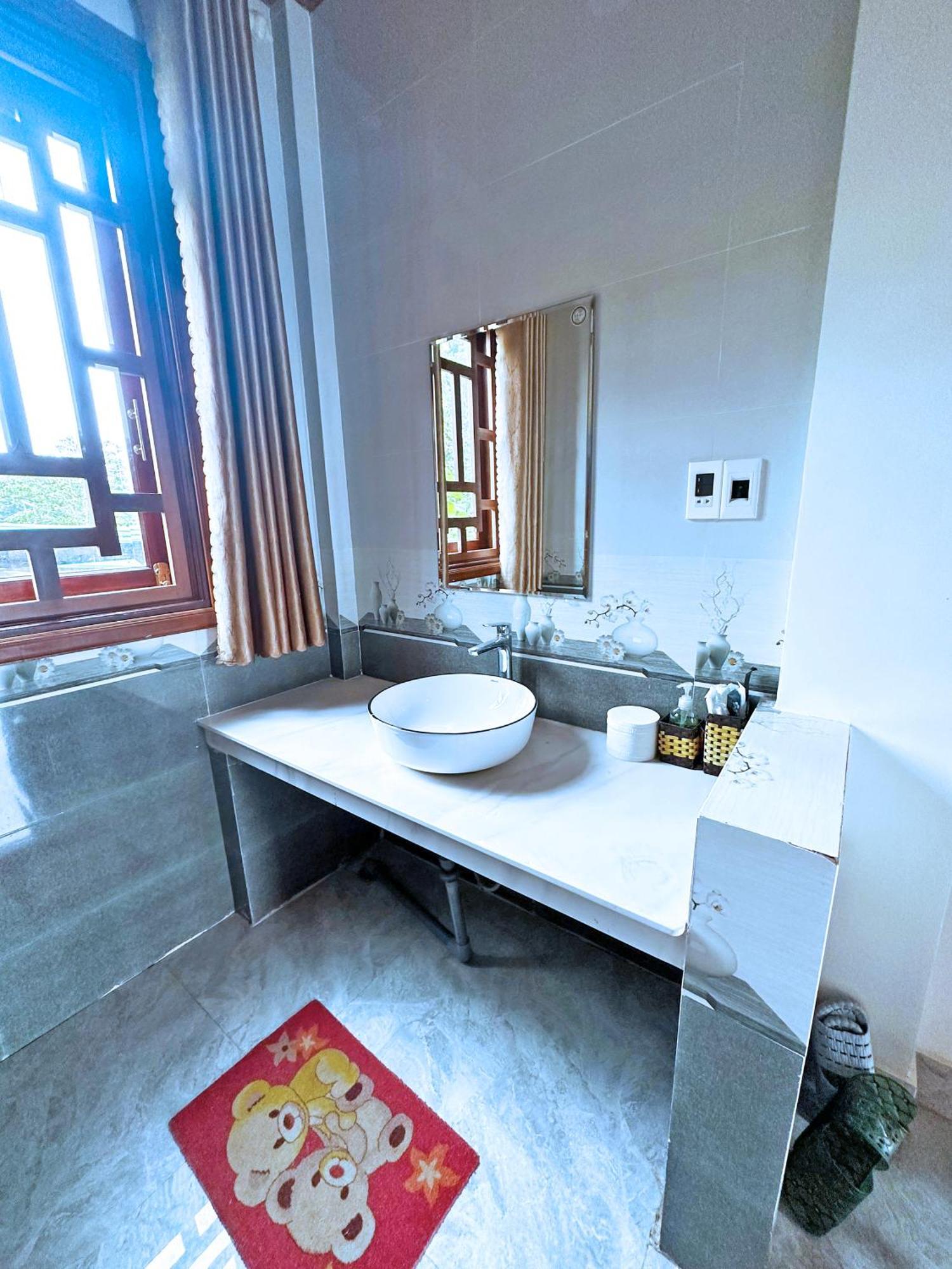 The Hill Villas Phong Nha Bagian luar foto