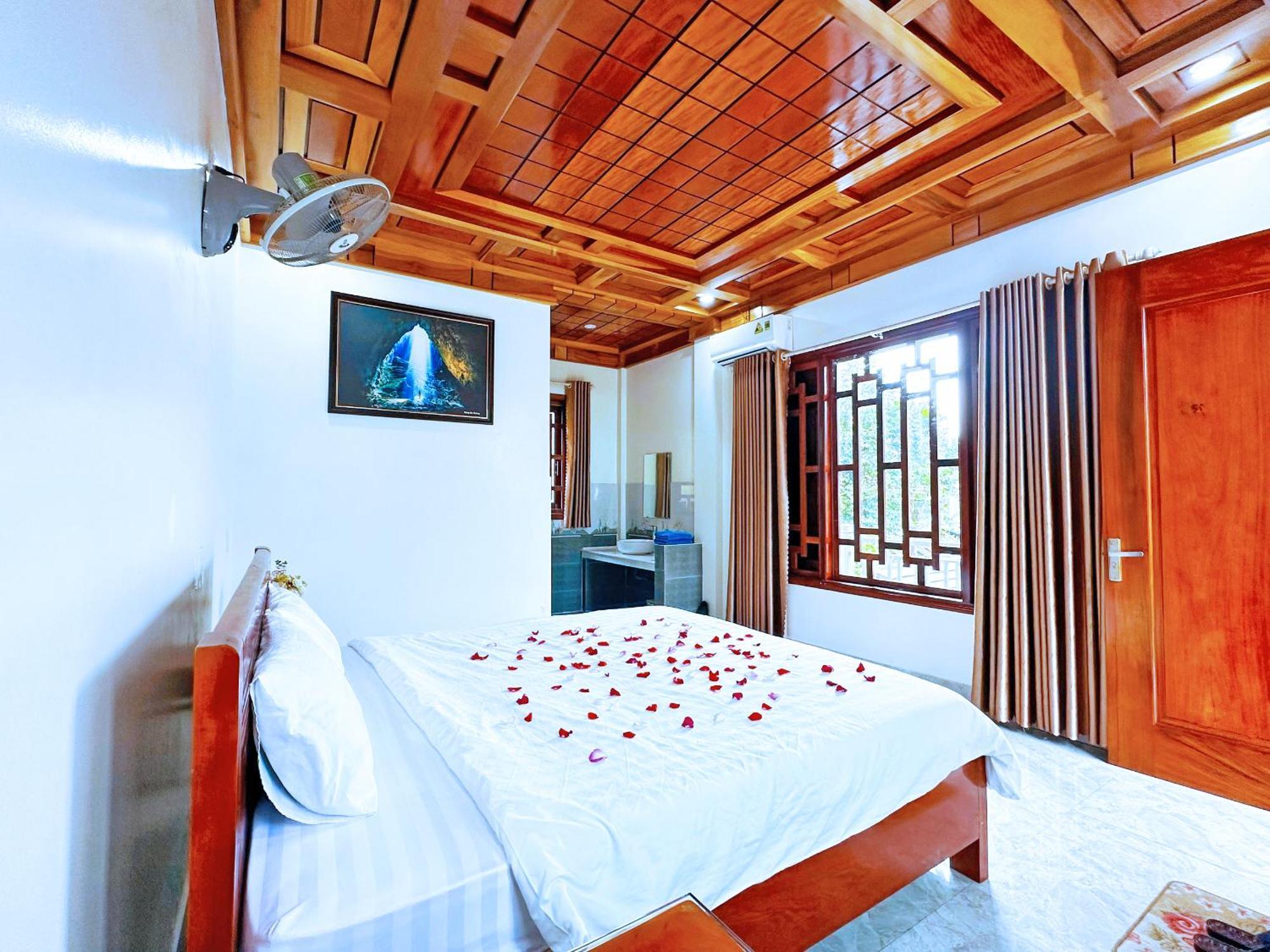 The Hill Villas Phong Nha Bagian luar foto