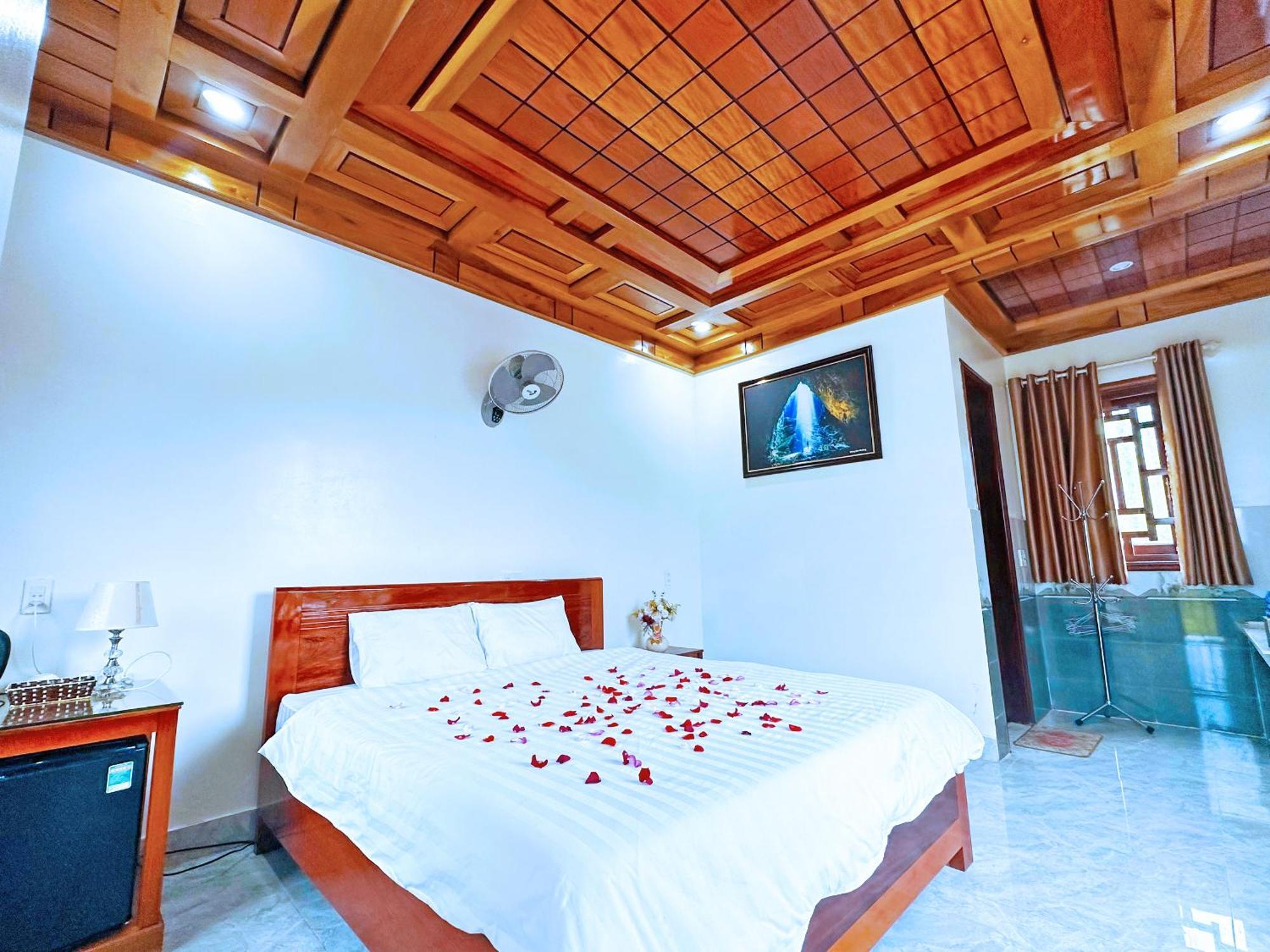 The Hill Villas Phong Nha Bagian luar foto