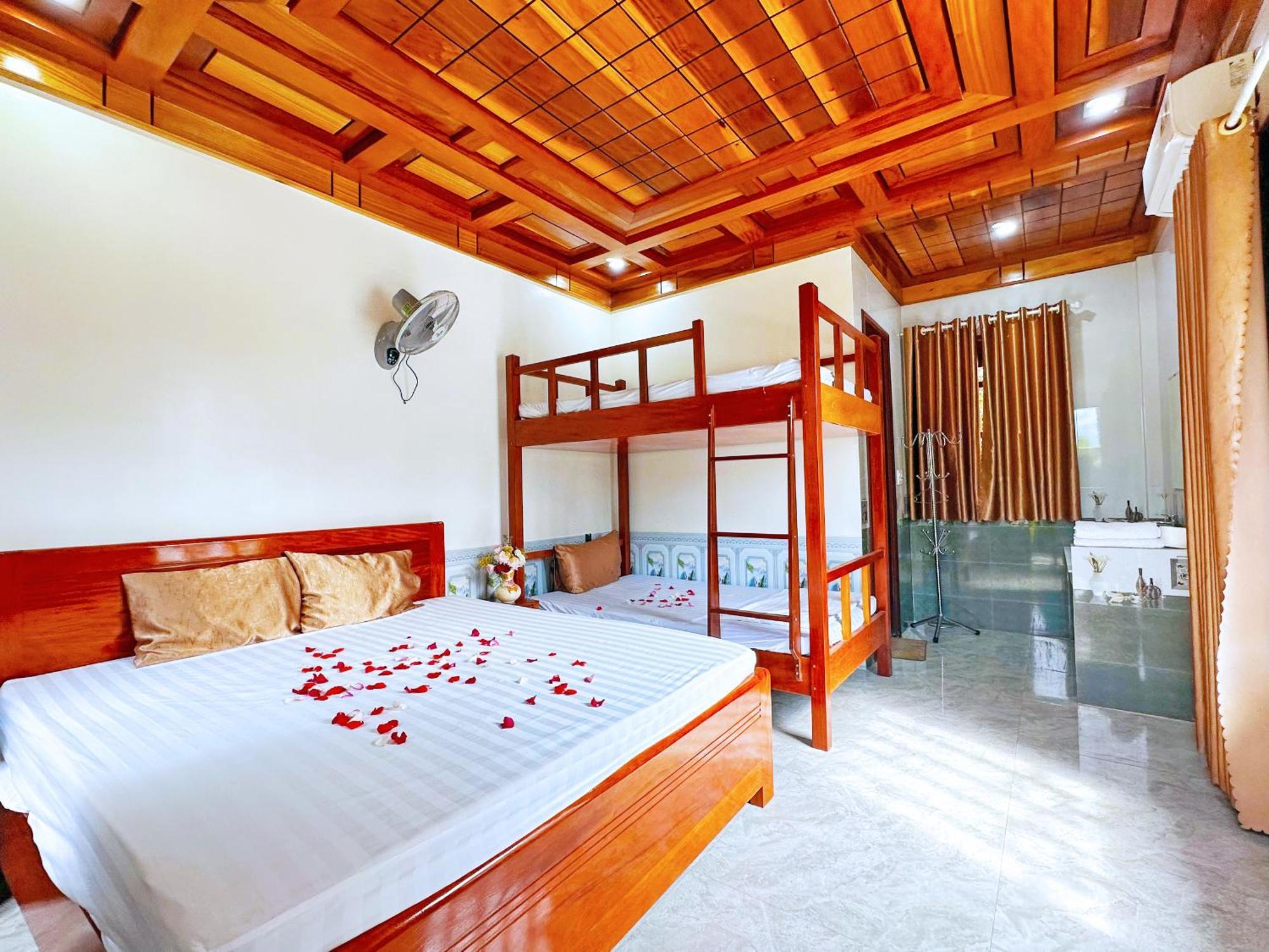 The Hill Villas Phong Nha Bagian luar foto